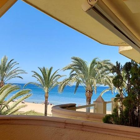 Estupendo Apartamento En Primera Linea De Playa Y Con Vistas Al Mar Denia Ngoại thất bức ảnh